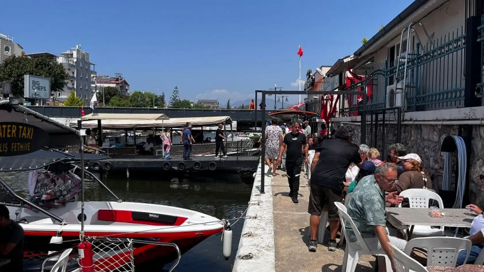 Fethiye'de Çalış Boat turizm sezonunu yemekle karşıladı