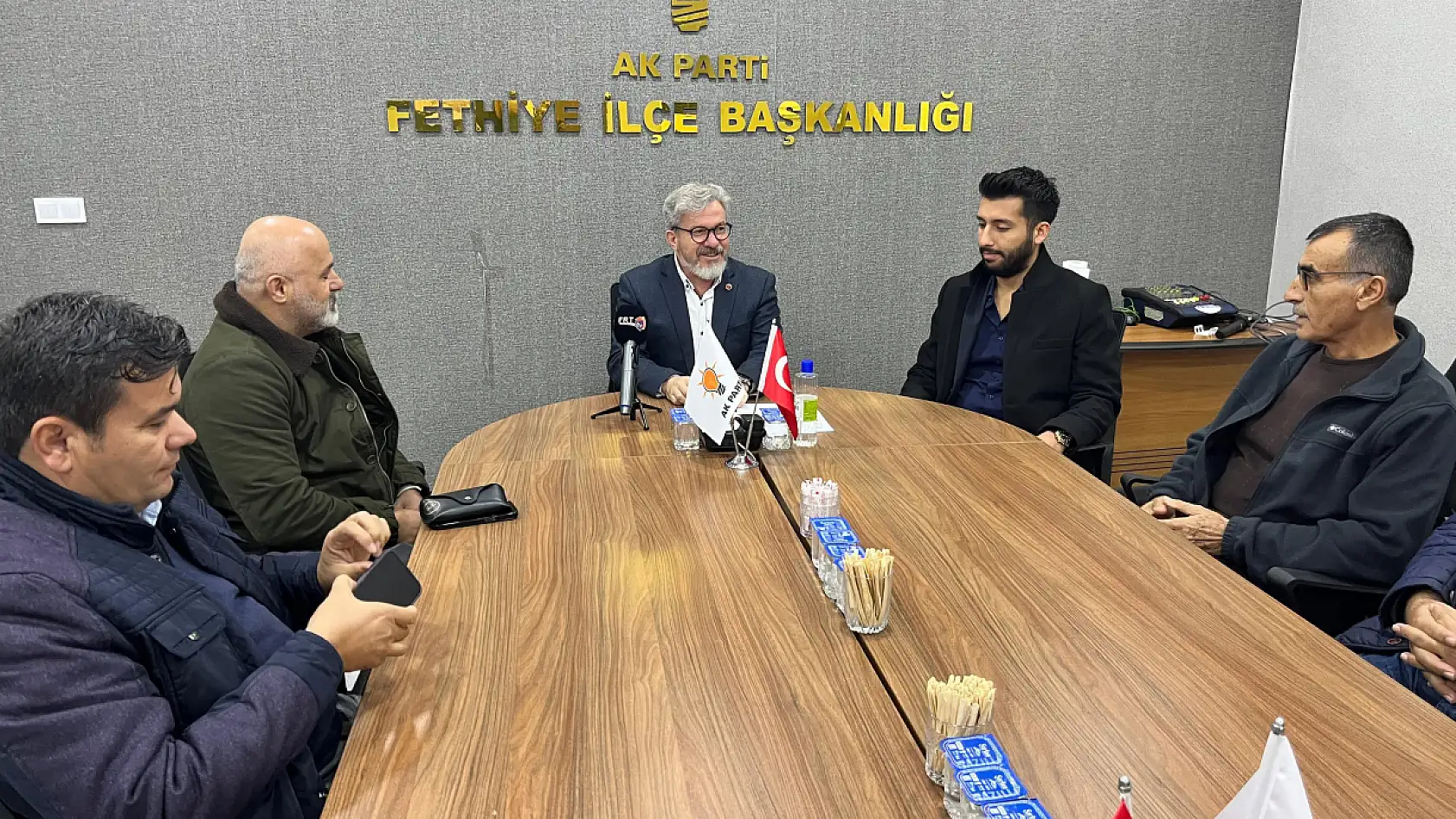 Salih Dündar, AK Parti Fethiye İlçe Başkanı Sarıhan'ı Ziyaret Etti