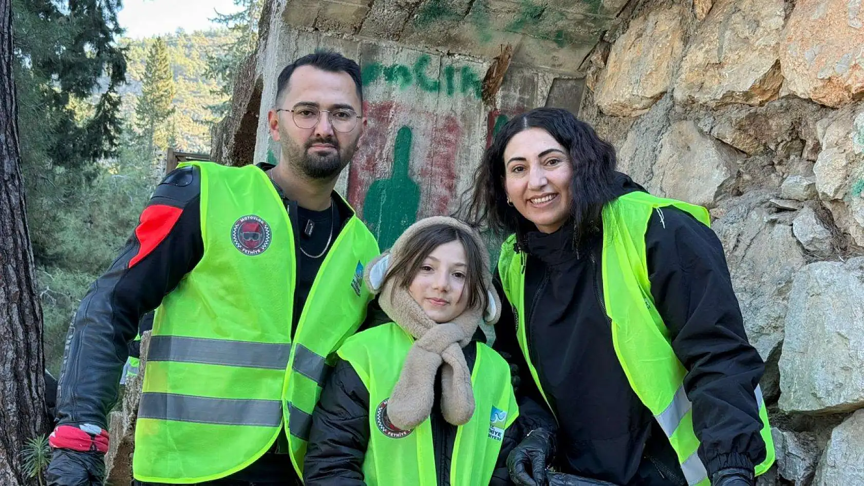 Fethiye Aşıklar Tepesi'nde Çevre Farkındalığına Kadın Eli