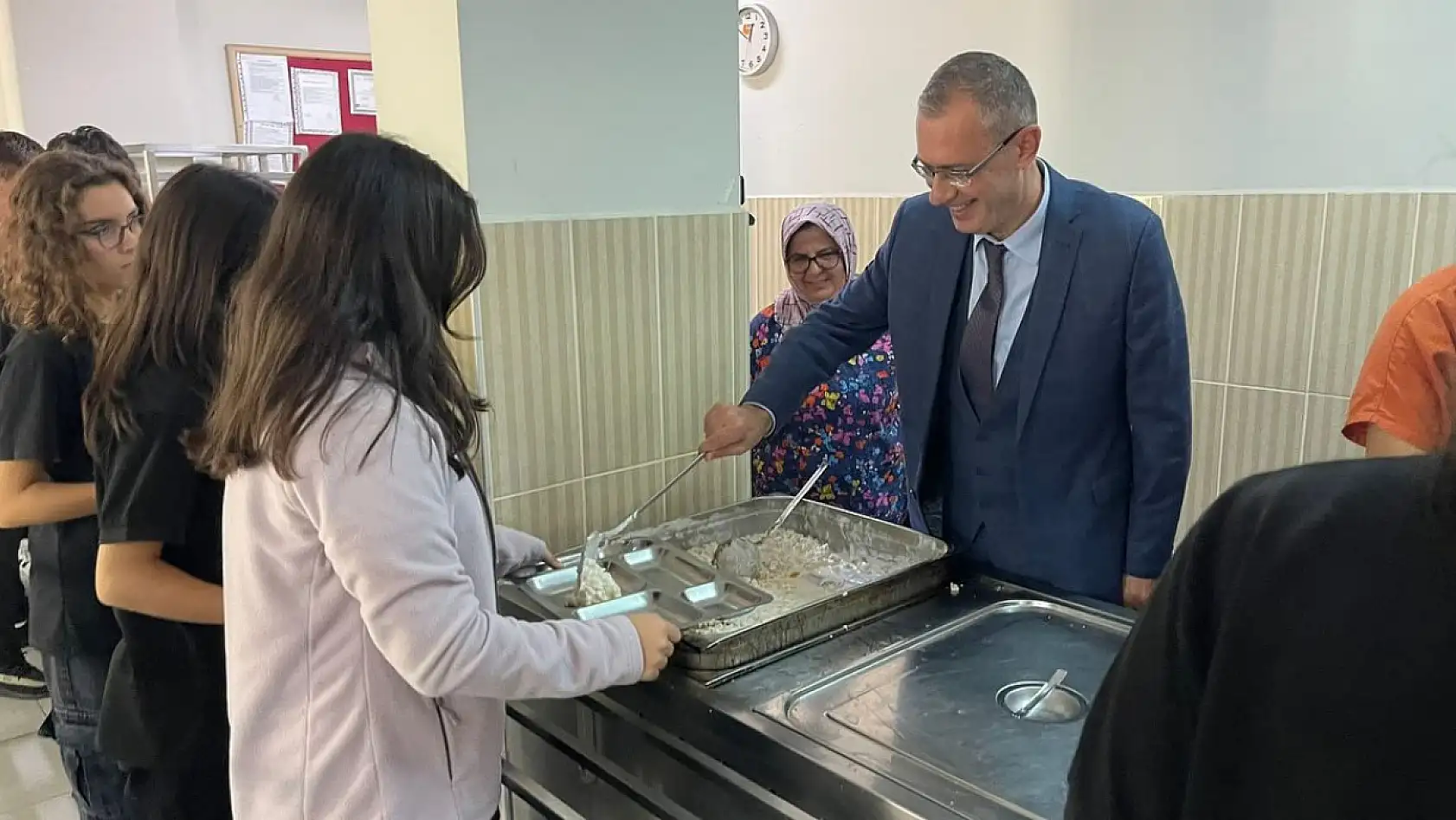 Fethiye Kaymakamı İsmail Hakkı Ertaş, Fen Lisesi'nde Öğrencilerle Bir Araya Geldi