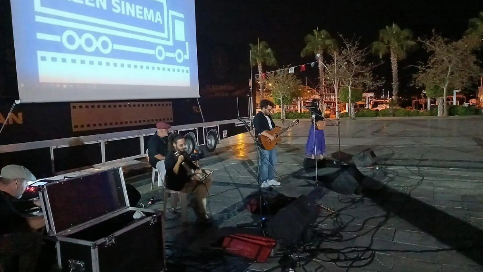 Fethiye'de sinema ve müzik şöleni