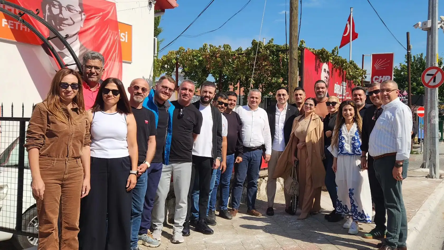 Fethiye Beşiktaş Taraftarlar Derneği'nden CHP İlçe Başkanı Koyuncu'ya ziyaret