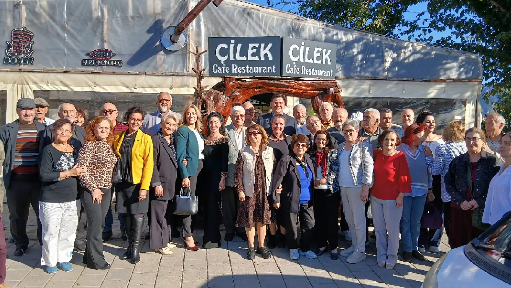 Fethiye Birleşik Emekliler Sendikası'ndan Başkan Karaca'ya teşekkür plaketi