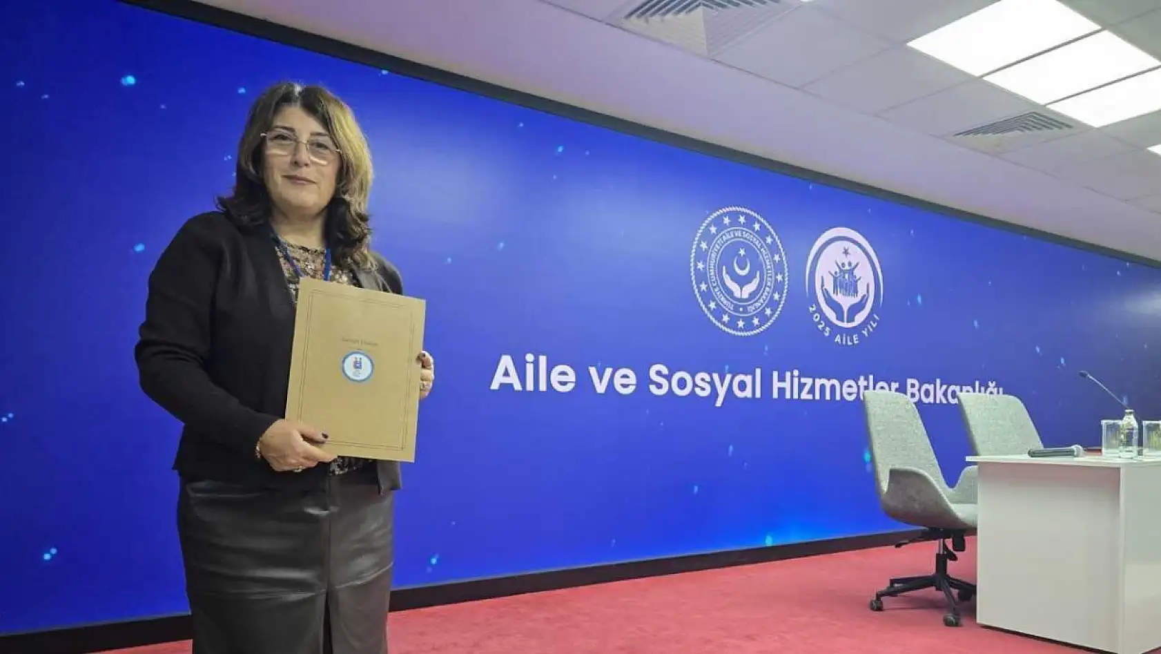 Fethiye Otizm Derneği, Bakanlık Toplantısı'nda bölgesel sorunları aktardı