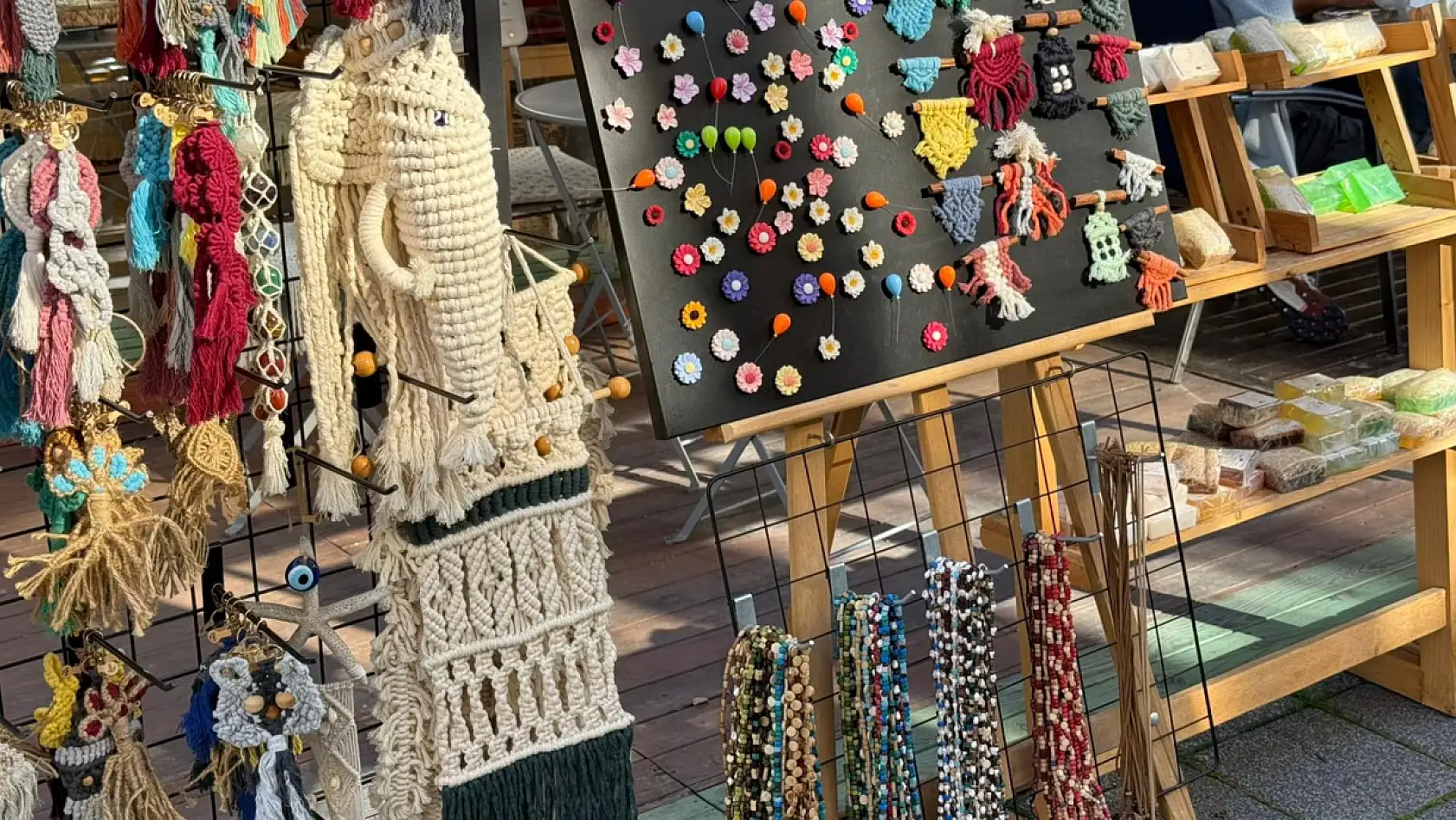 Fethiye'de Öğretmenler Günü'ne Özel Hediyelik Yoğunluğu