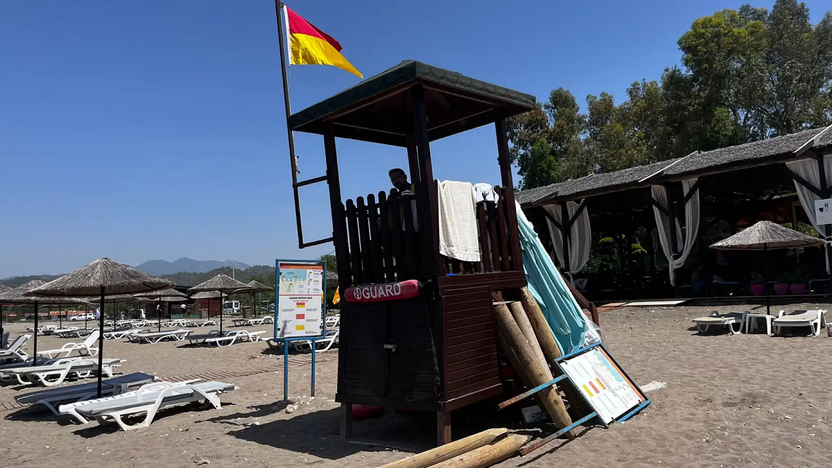 Ekolojik konseptli Fethiye Karaot Plajı sezona hazır