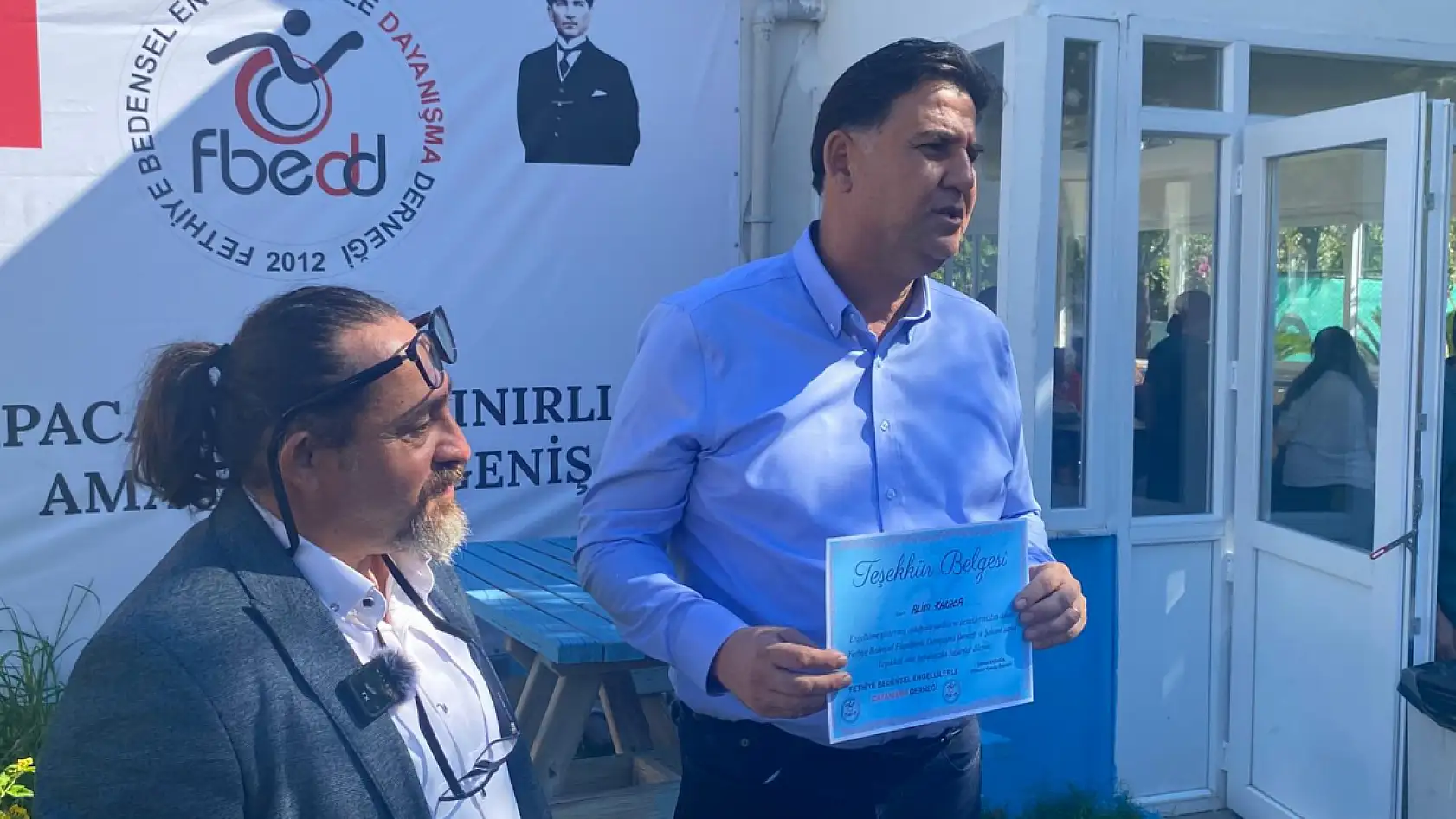 Fethiye Bedensel Engellilerle Dayanışma Derneği'nde kahvaltı etkinliği