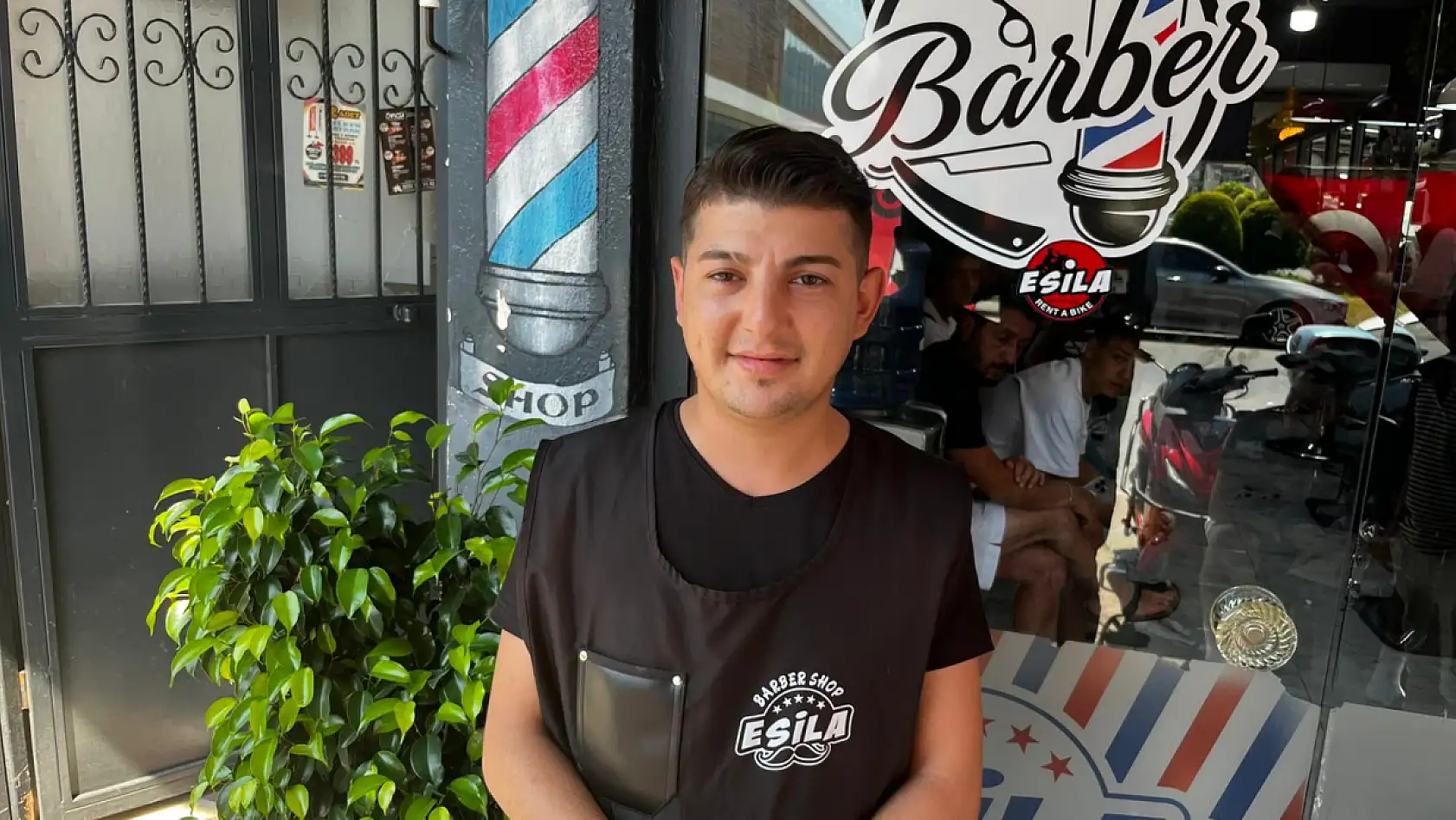 Fethiye'de Gençlerin Gözdesi Fade ve Tribal Saç Modelleri