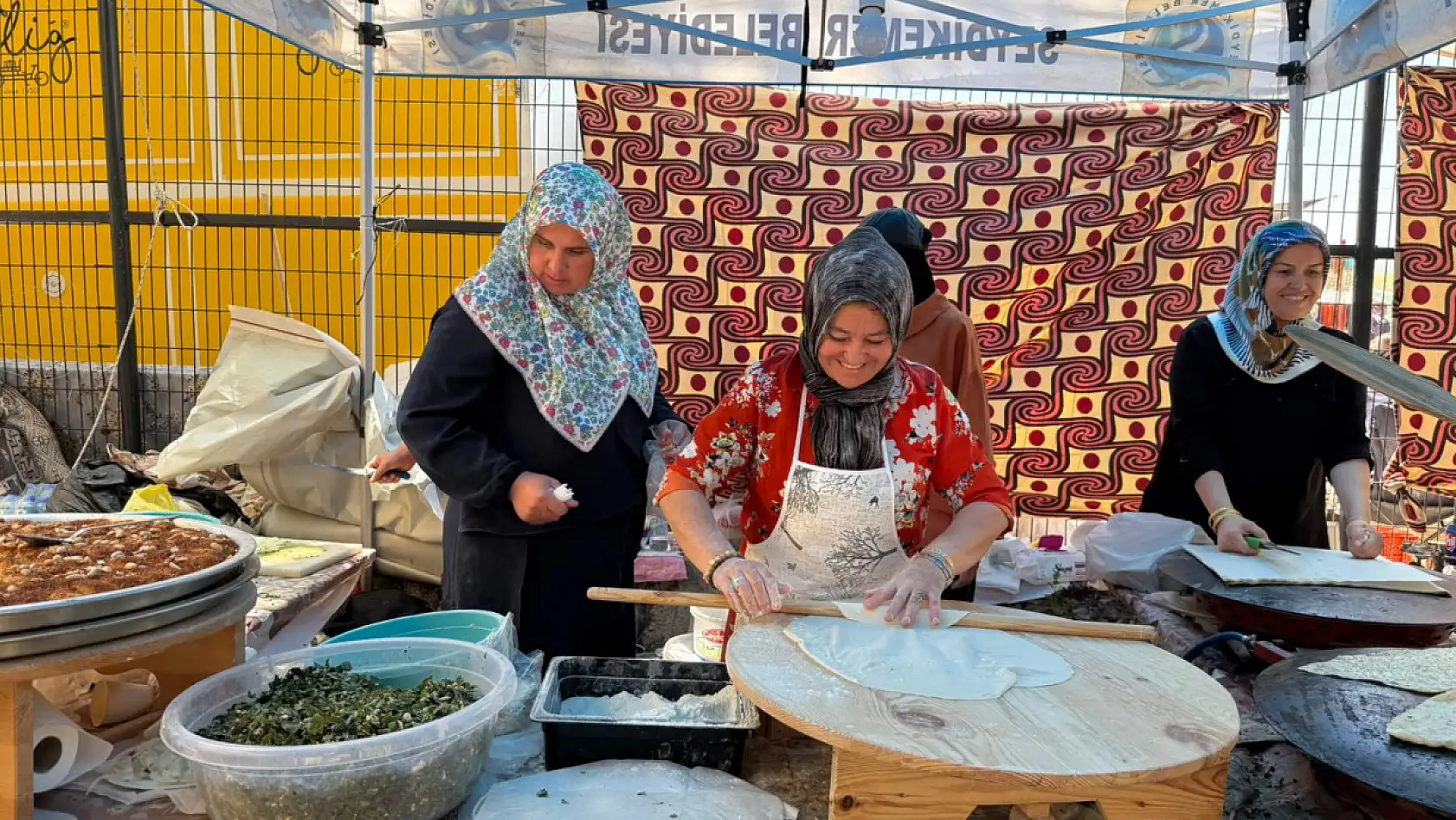 Seydikemer Kadın Dayanışma Derneği'nden öğrenci ve kadınlara destek çağrısı