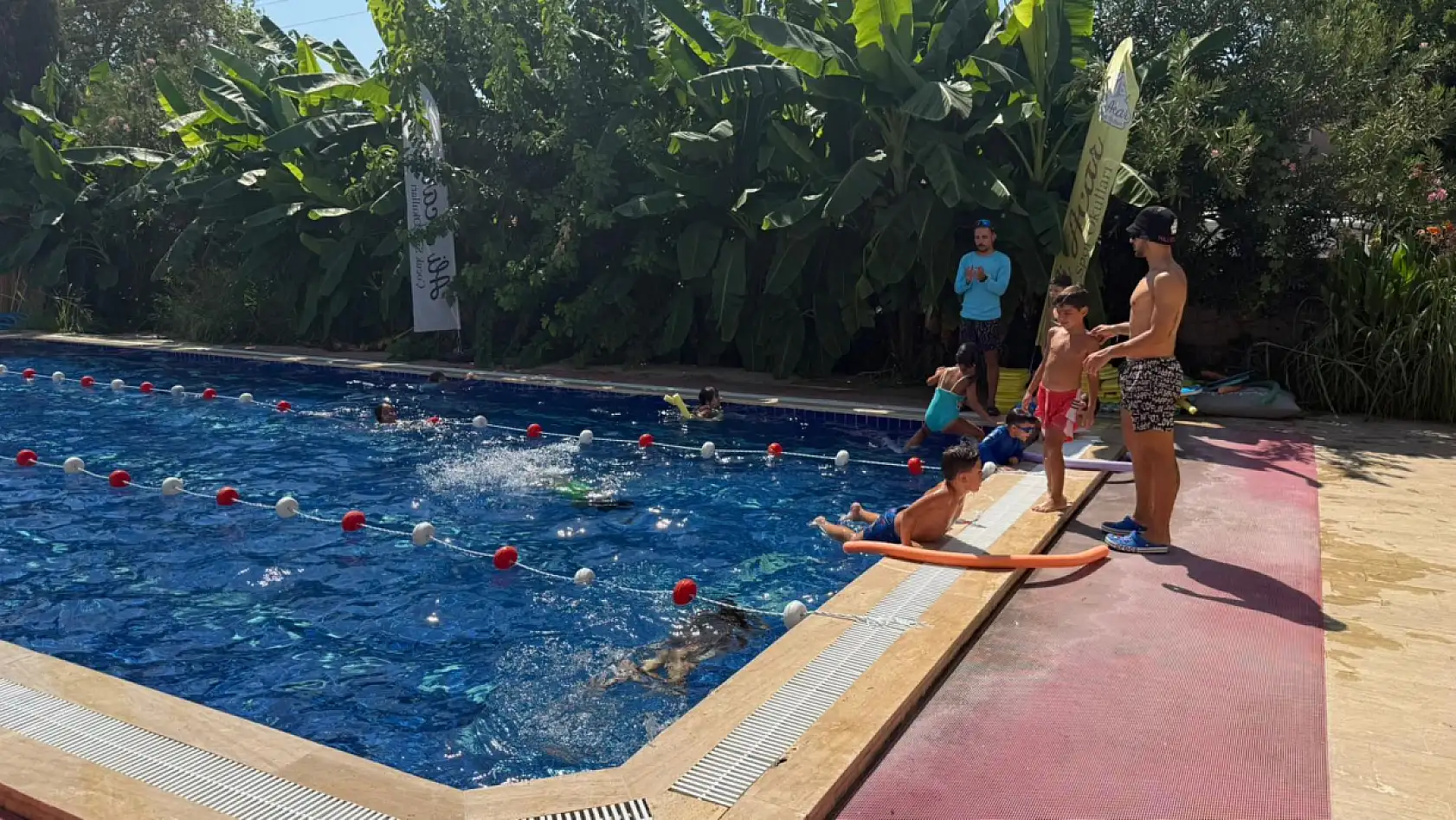 Bu Hatalar Boğulma Riski Yaratıyor: Fethiye'de Yüzme Eğitmeni Anlattı