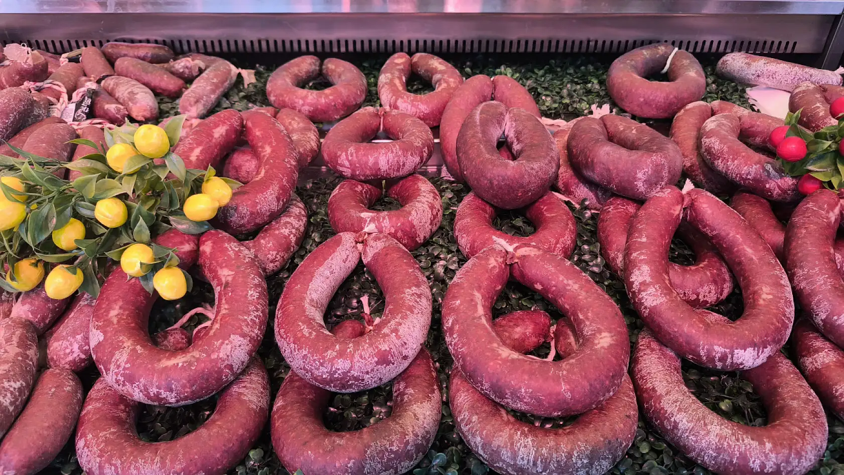 Fethiye'de kasap Tokat, 'Ucuz sucuk tehlikeli'