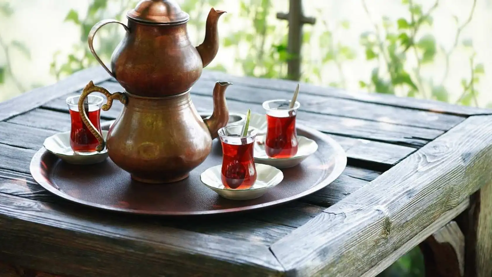 Fethiye Sanayisinde çay ocağı esnafı Ramazan Kiraz, 'Aralık ayında işler stabil'