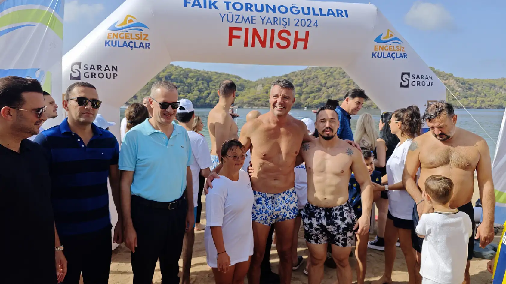 Fethiye'de Engelsiz Kulaçlar Faik Torunoğulları Yüzme Yarışı yapıldı
