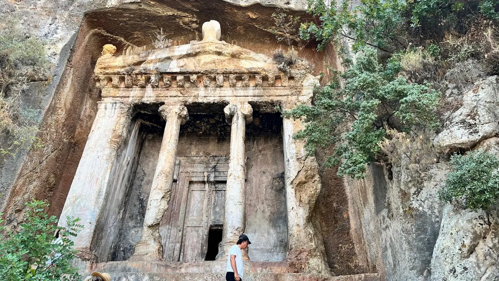 Amintas Kaya Mezarları, Eşsiz Manzarasıyla Turistlerin Gözdesi Olmaya Devam Ediyor