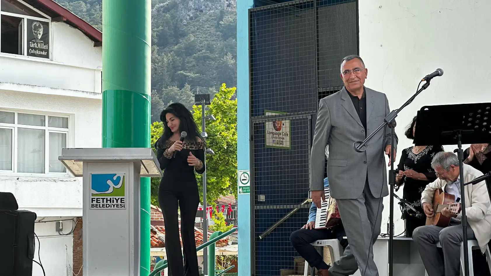 Fethiye'de Birleşik Emekliler Sendikası'ndan konser