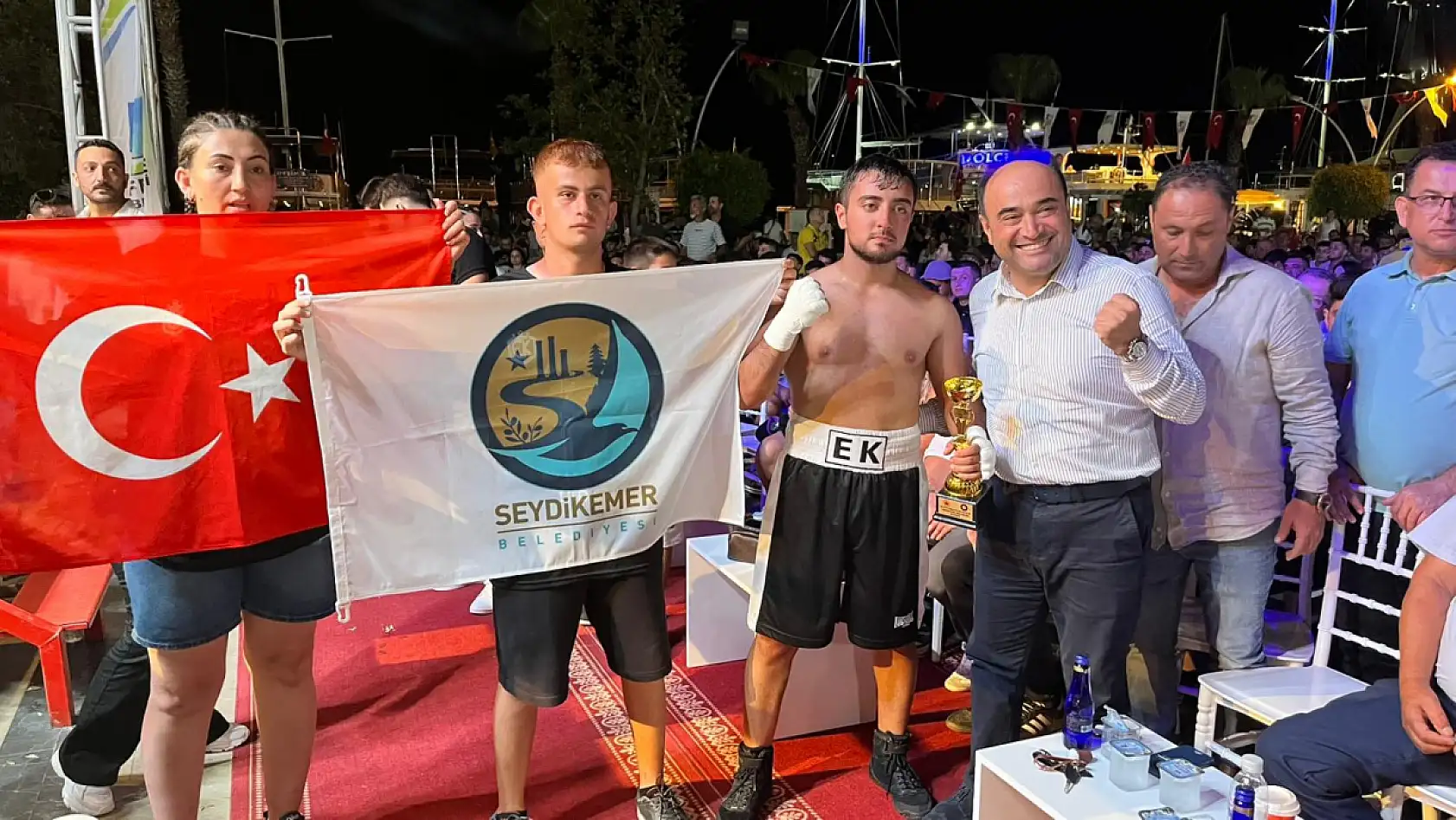 Fethiye'de Emirhan Kaşlı'dan Nakavtlı Zafer