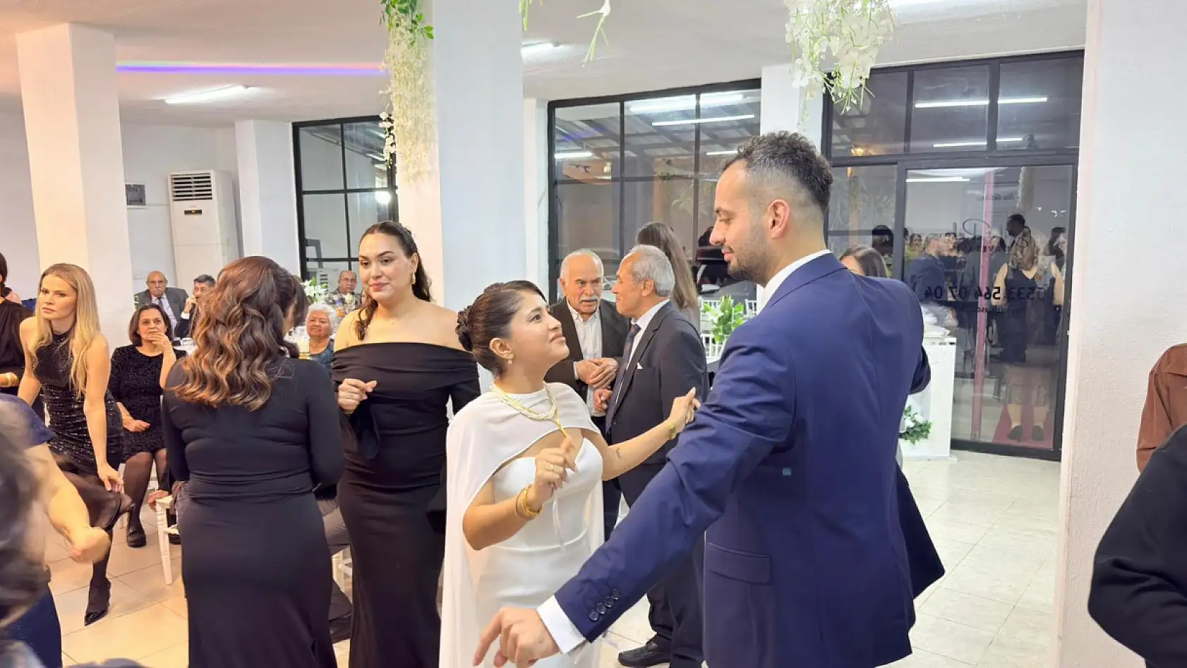 Fethiyespor'un Eski Teknik Direktörü Mustafa Ceviz'in Oğlu Harun Ceviz Nişanlandı