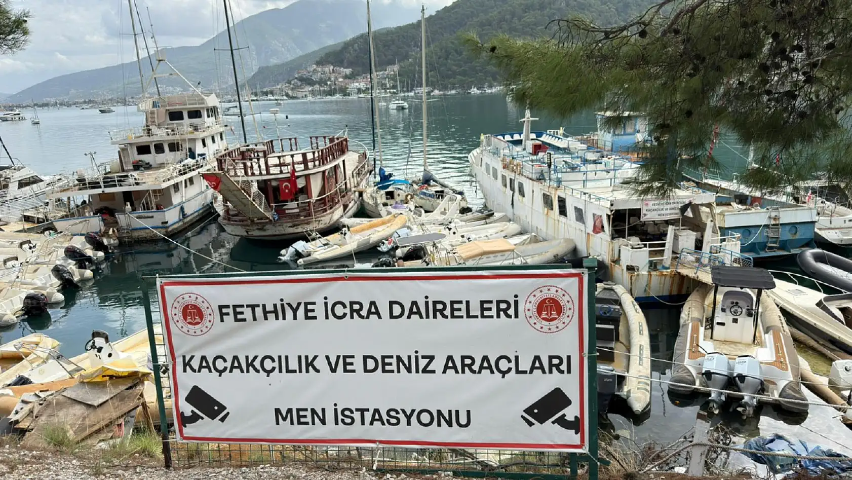 Fethiye'de insan kaçakçılığı operasyonlarında ele geçirilen botlar ihaleyle satılıyor