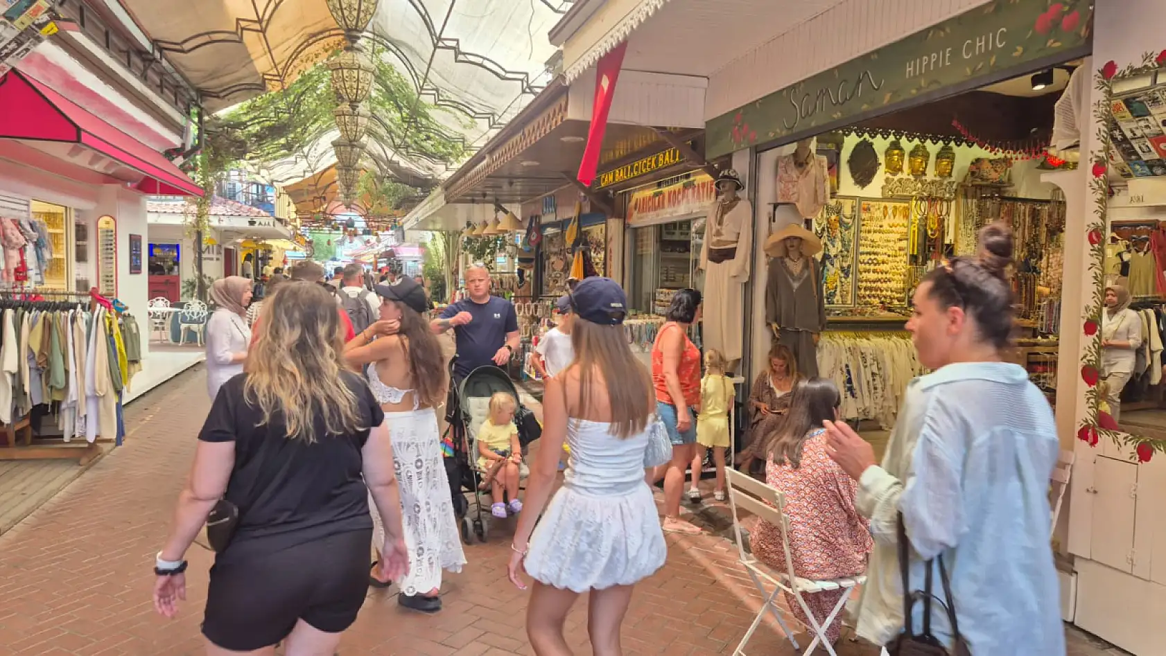 Paspatur Esnafı Kasacı: 'Fethiye'ye Yoğun Turist Girişi Var'