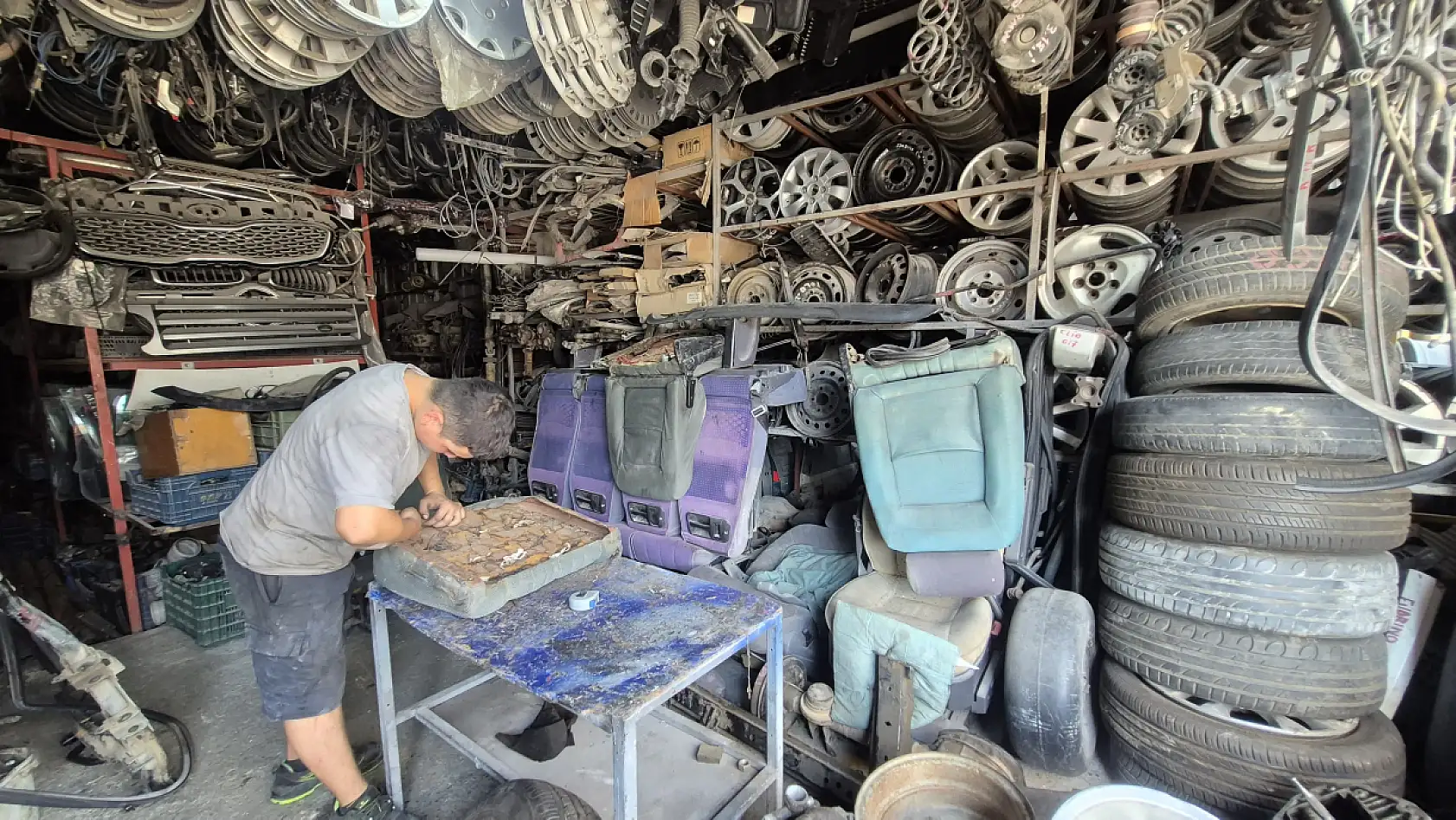 Fethiye'de İkinci El Oto Yedek Parçaya İlgi Arttı