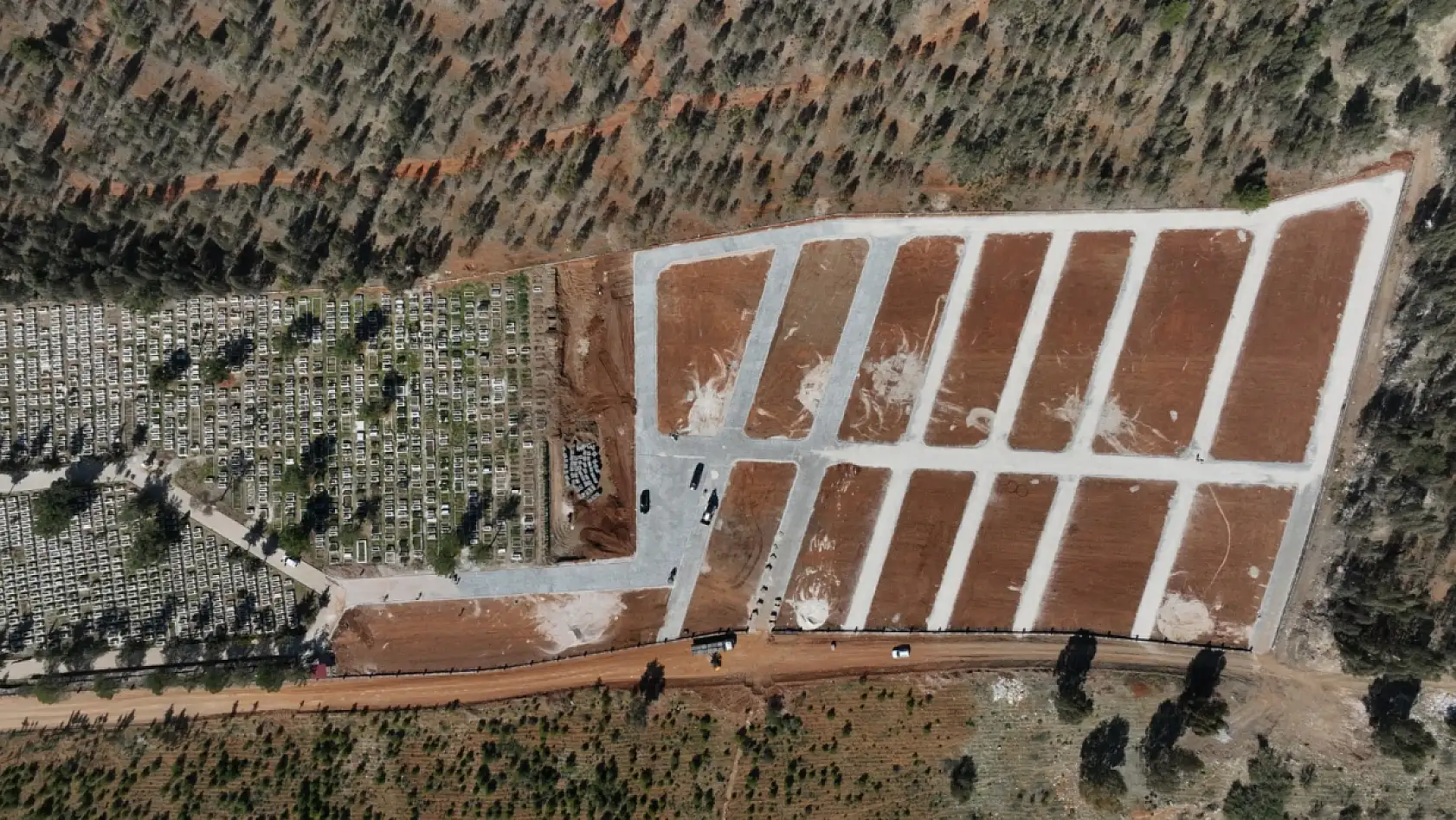 Muğla'da mezarlıklarda 51 milyon TL'lik çalışma