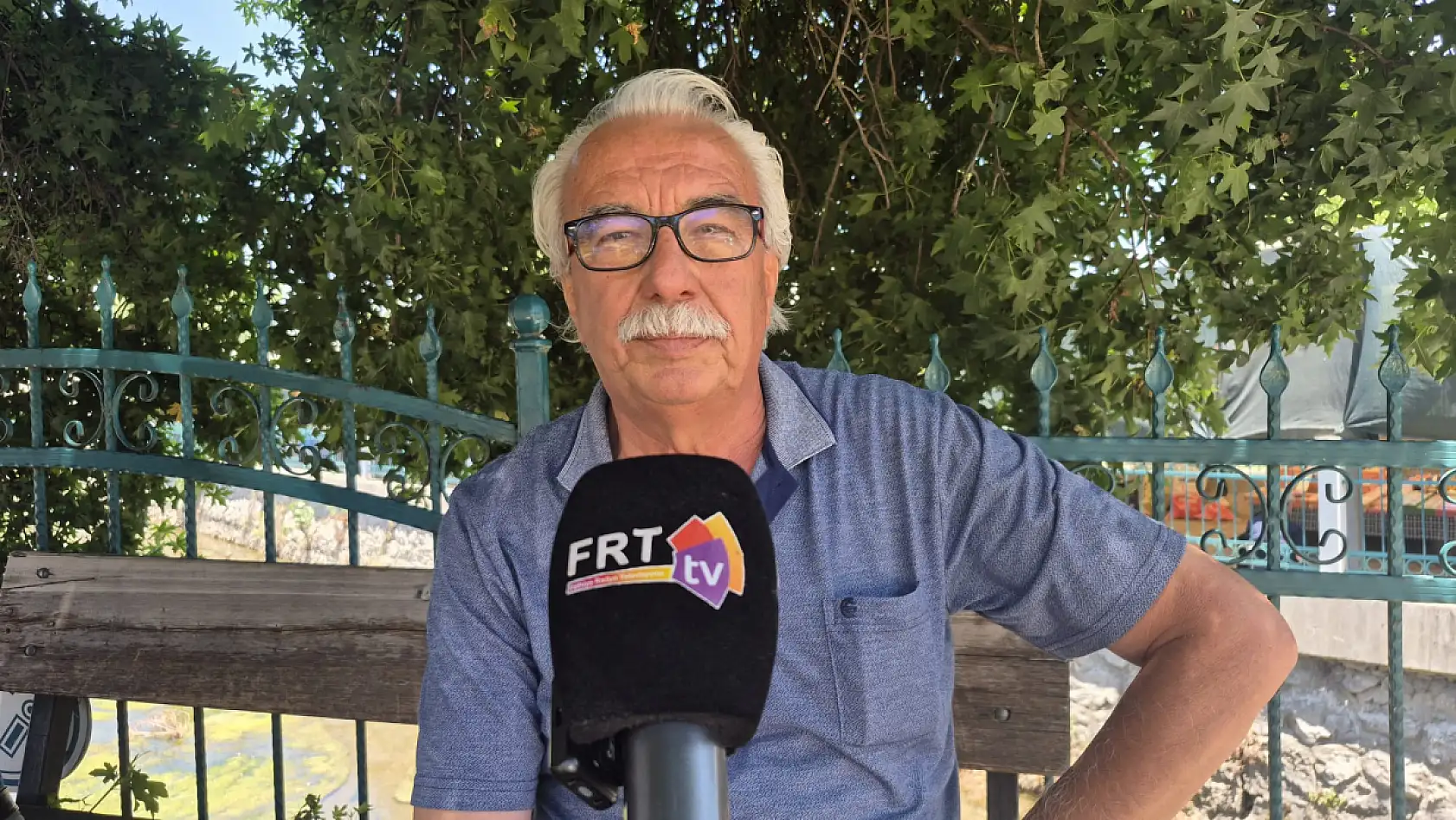 Fethiye'de emekli taksi şoförü Yılmaz, 'Emekliler zor durumda'