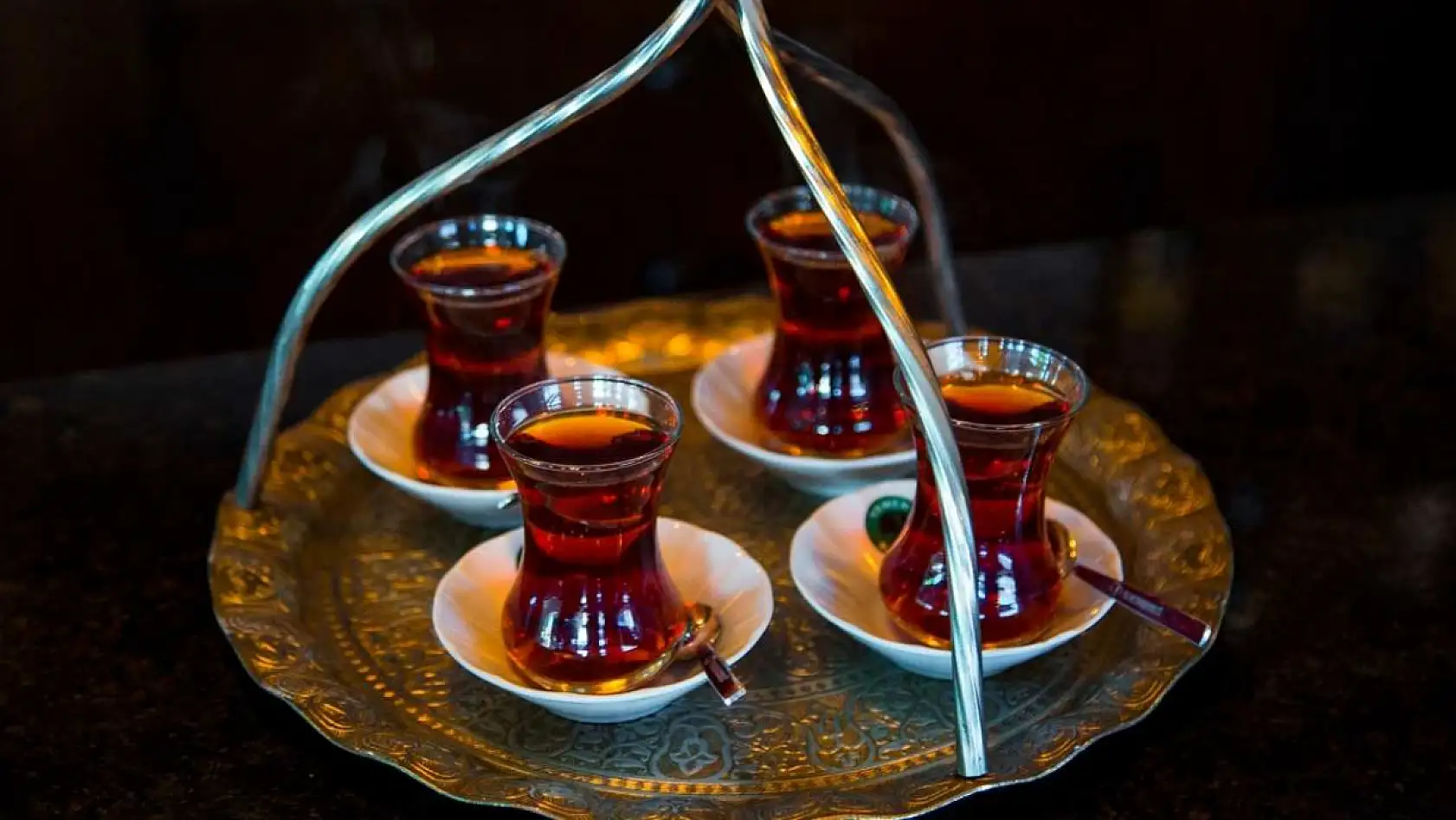 Fethiye Sanayisinde çay ocağı esnafı Ramazan Kiraz, 'Aralık ayında işler stabil'