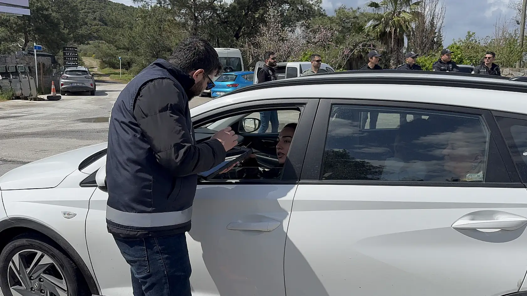 Bodrum'a 24 saatte 10 bine yakın aracın giriş yaptığı öğrenildi