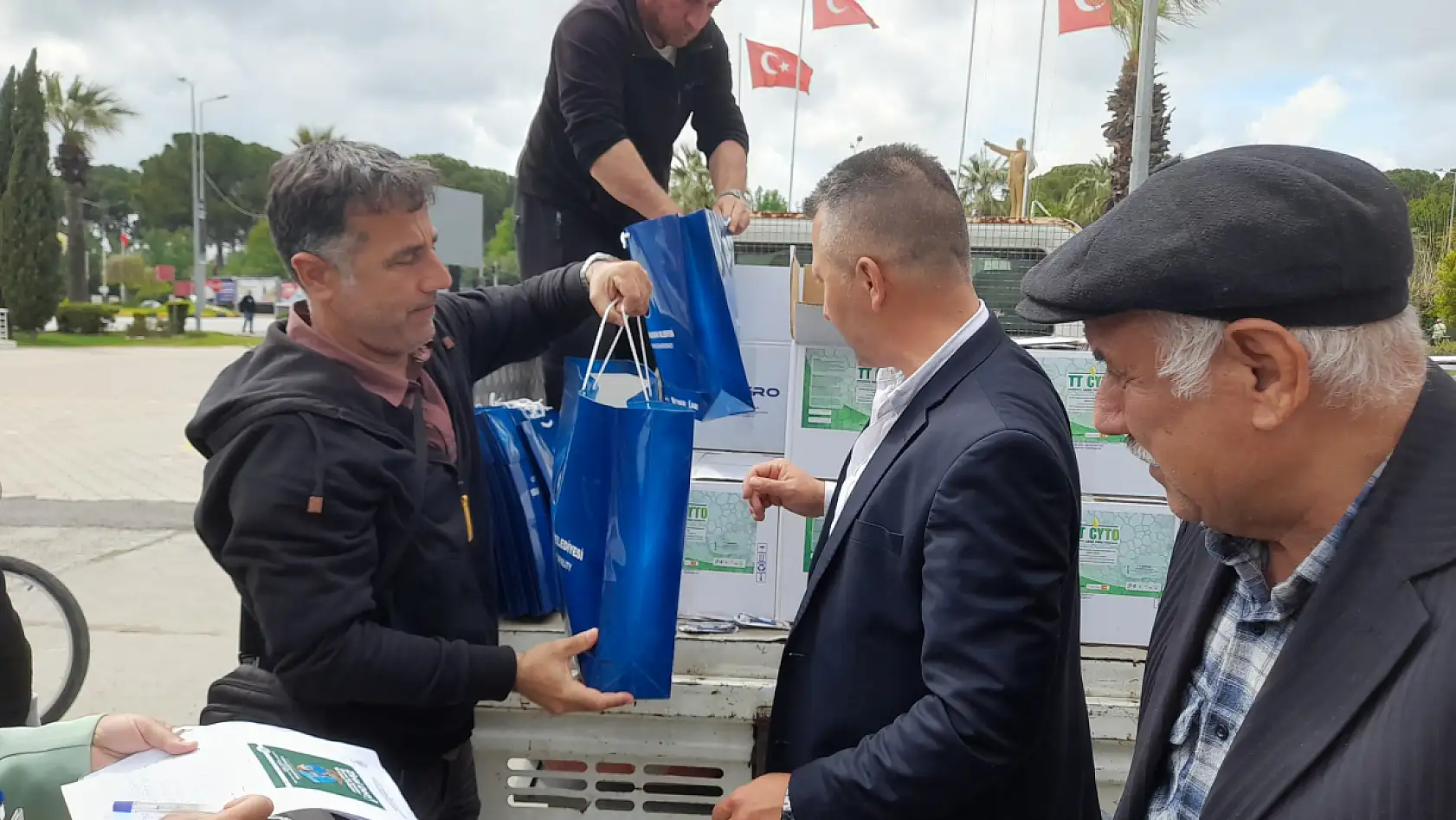 Muğla'da çiftçilere zirai don eğitimi verildi