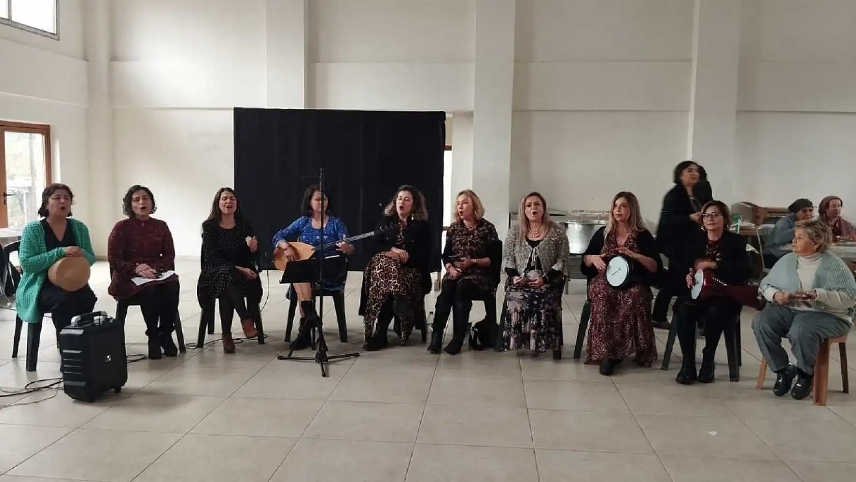 Fethiye Halk Eğitim'den Üzümlü ve İncirköy Kursiyerlerine Kaynaşma Çayı