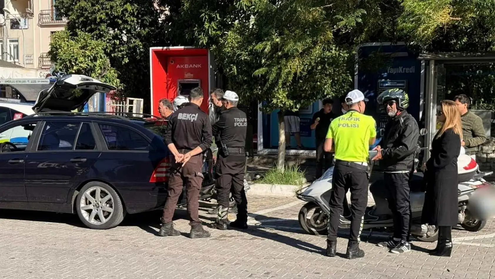 Fethiye'de Polis Ekiplerinden Uygulama: Eksik Evrak ve Kural İhlallerine Ceza