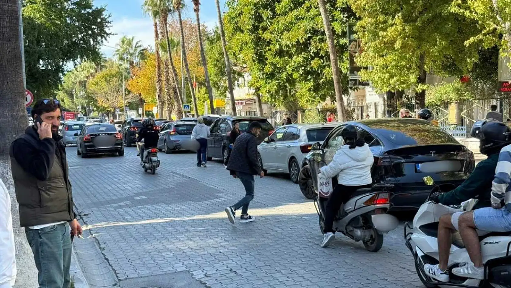 Fethiye'de trafik kabus oldu