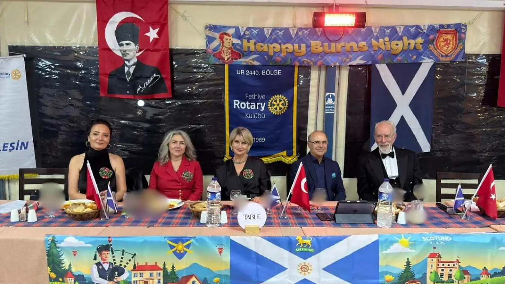 Fethiye'de 'İskoç Gecesi' renkli görüntülere sahne oldu