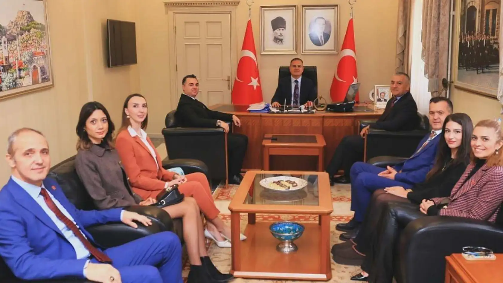 Muğla'da Bilimsel Dişhekimliği'nin 117. yılı ve Dişhekimleri Haftası coşkuyla kutlandı