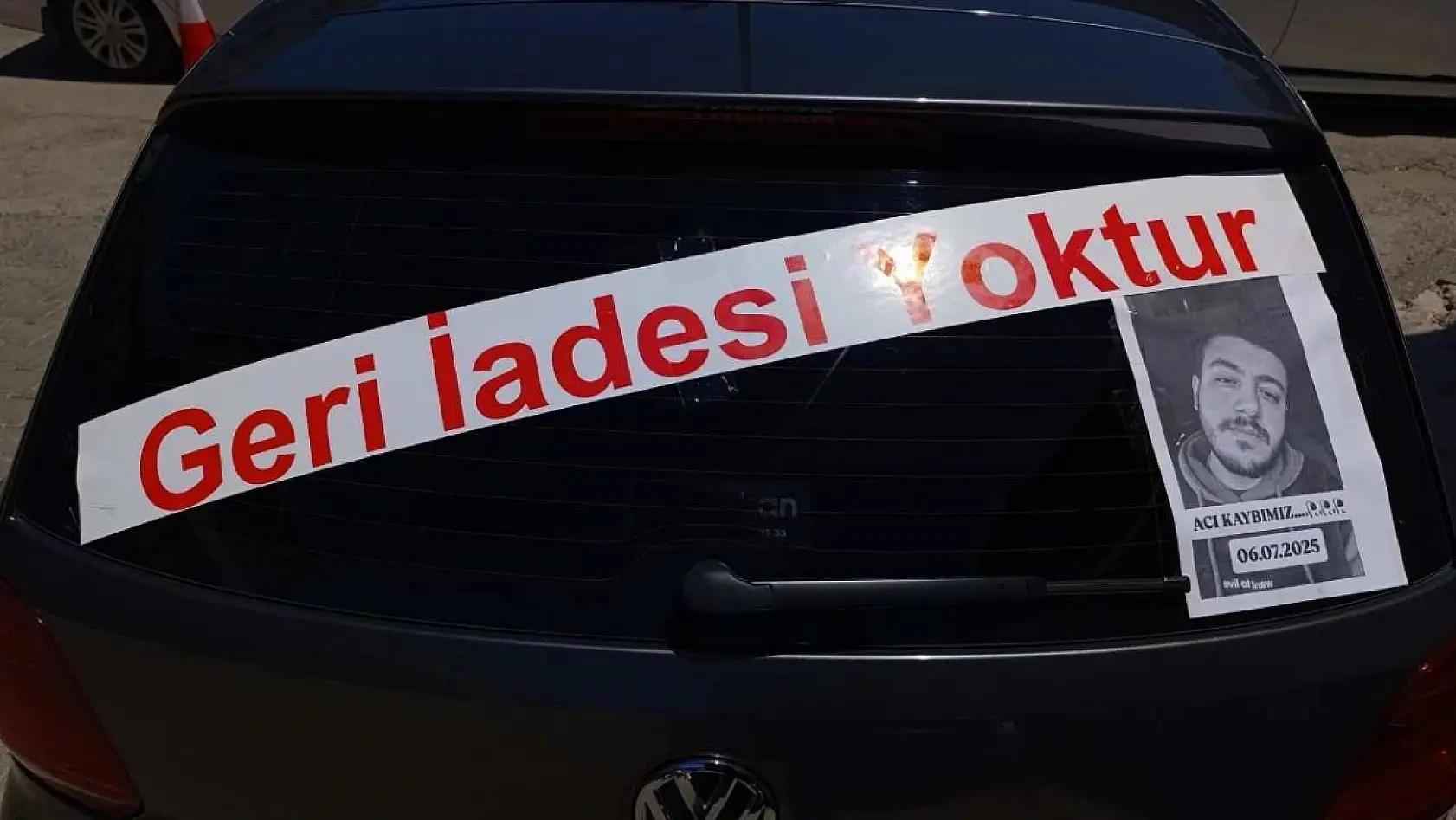 Fethiye'de düğün konvoyuna esprili dokunuş