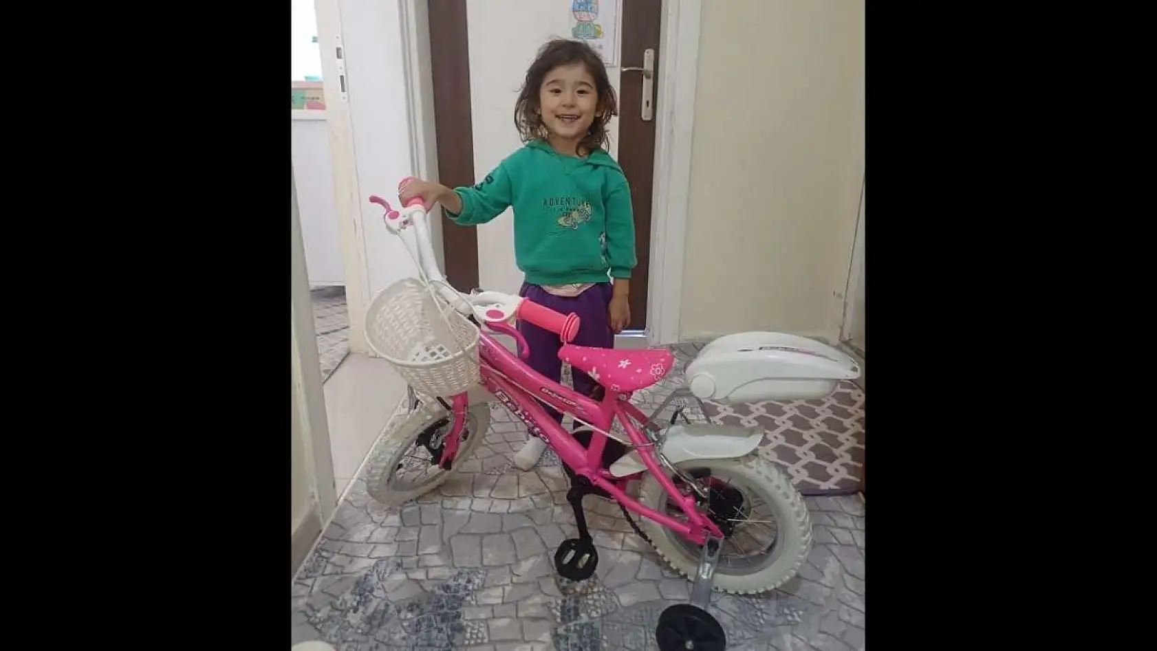 Muğla'da minik Beren, açık kalp ameliyatı ile sağlığına kavuştu