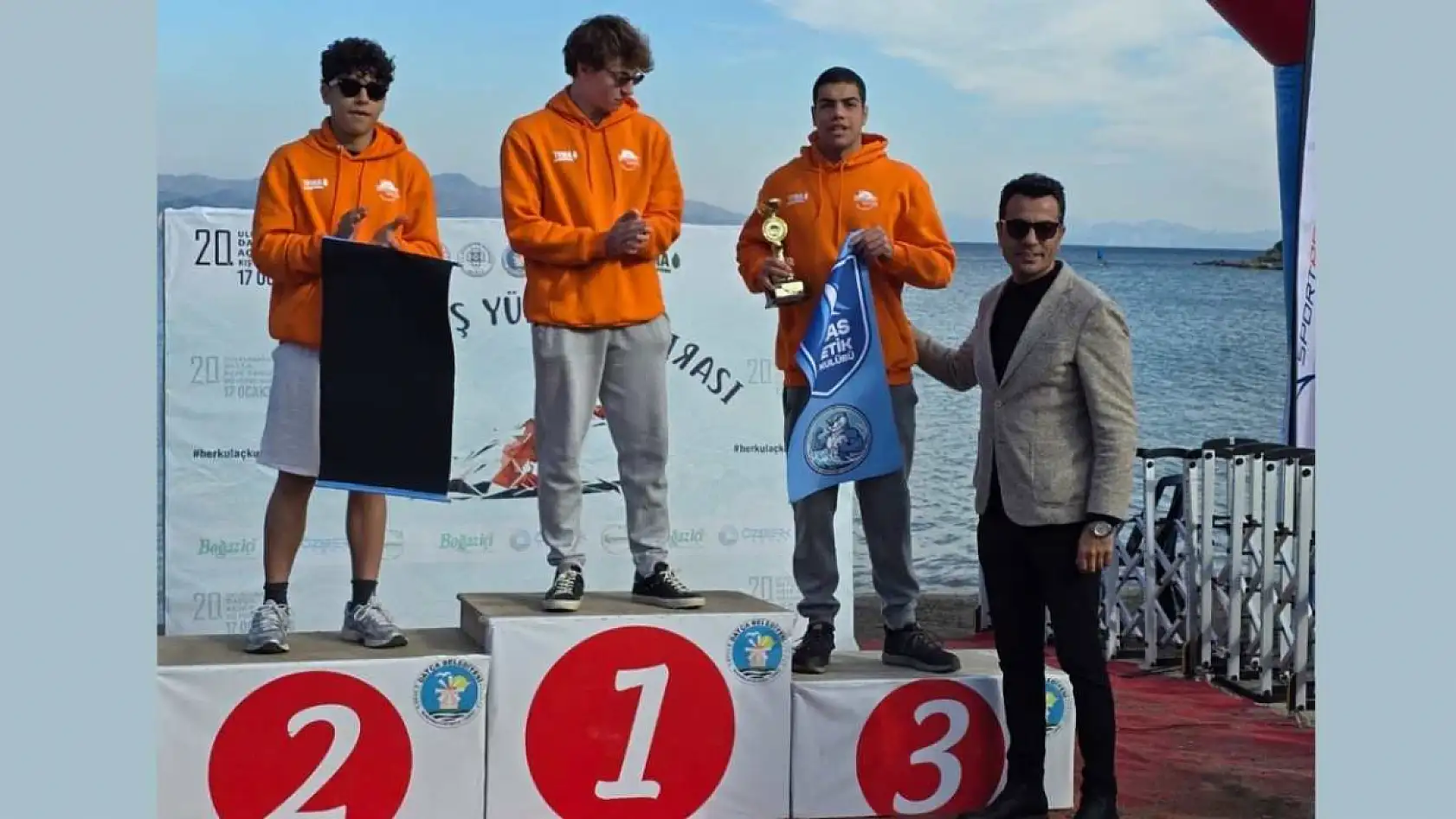 20. Uluslararası Datça Açık Deniz Kış Yüzme Maratonu yapıldı