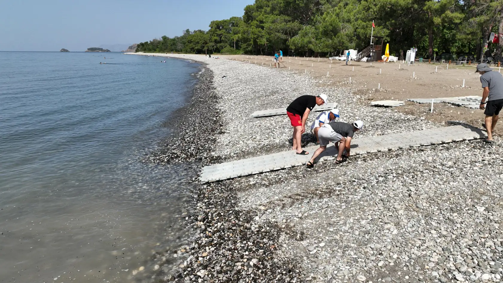 Fethiye Akmaz Plajı'nda Engelsiz Platform Yenilendi