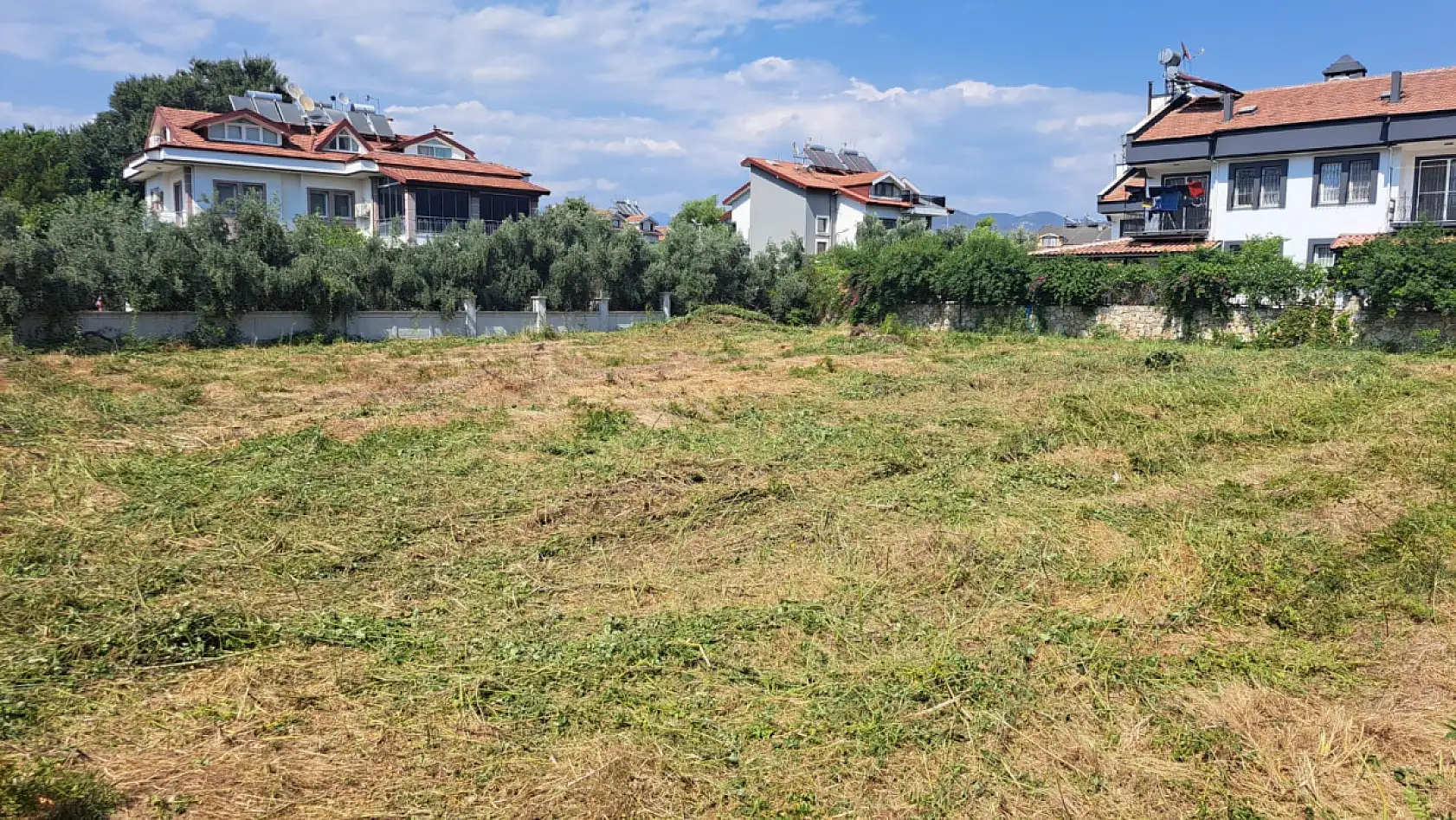 Fethiye Belediyesi'nden arsa sahiplerine temizlik uyarısı
