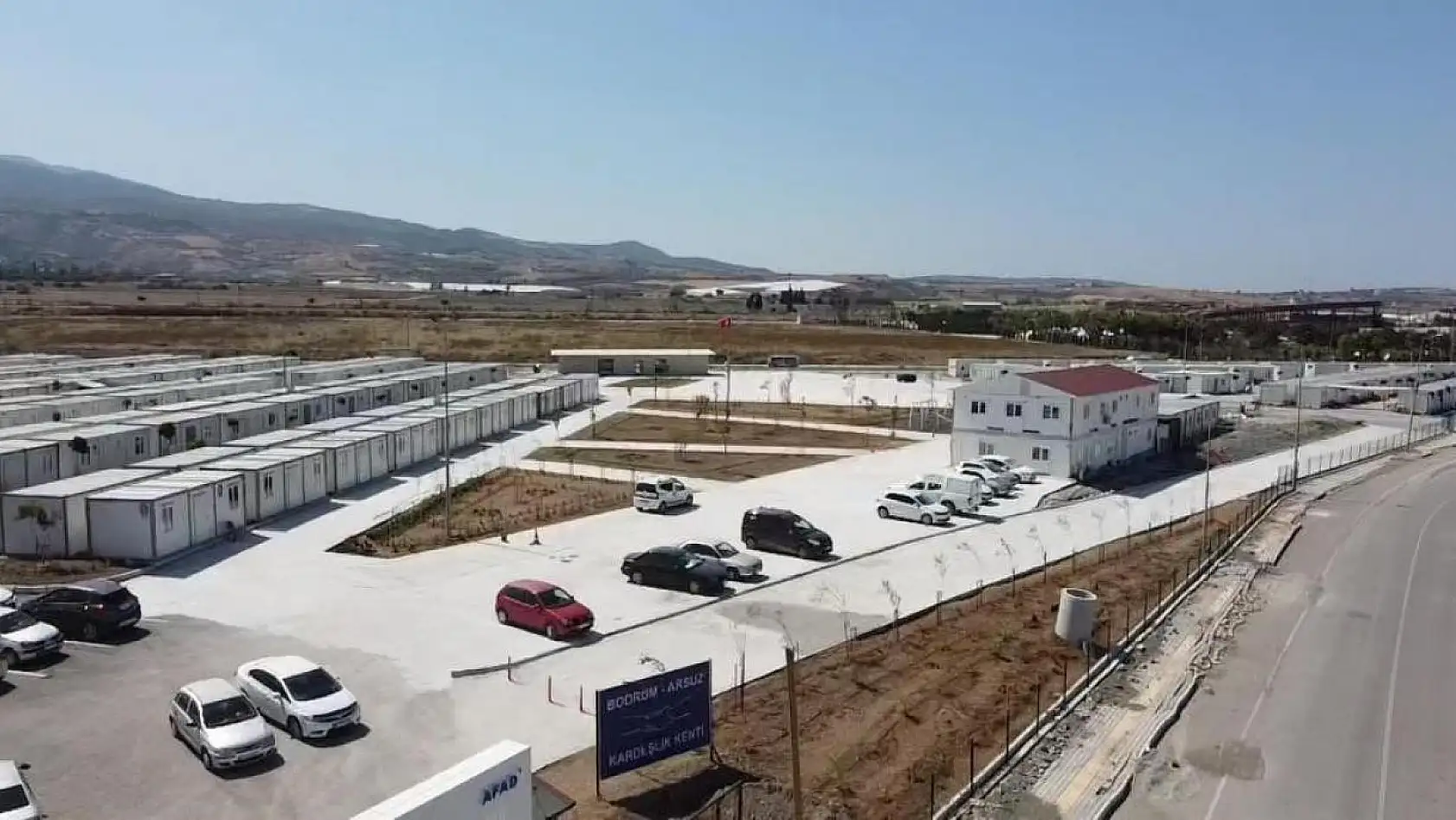Hatay Arsuz'da çalışmalar sürüyor