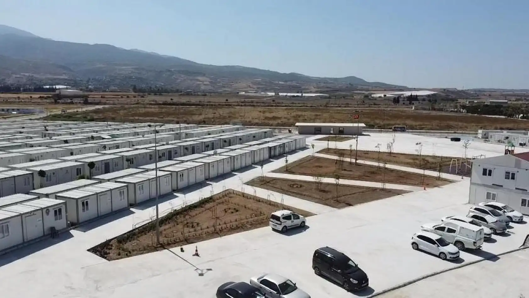 Hatay Arsuz'da çalışmalar sürüyor