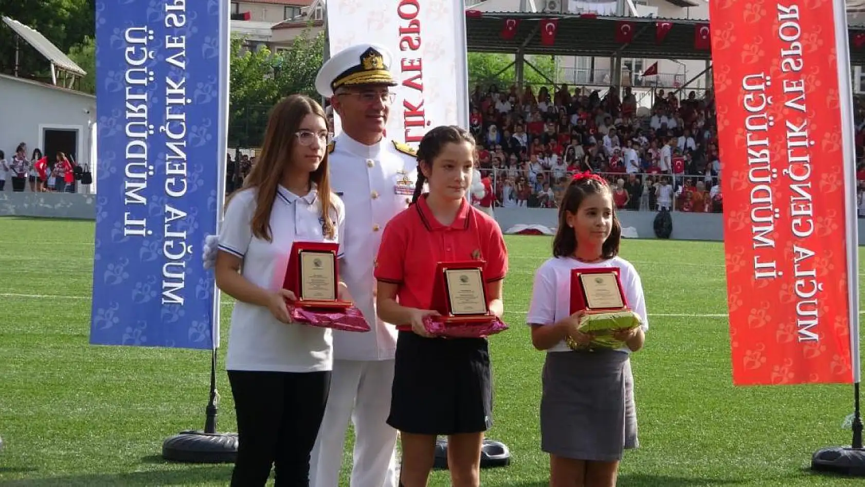 Cumhuriyet'in 100. yılı törenlerle kutlandı