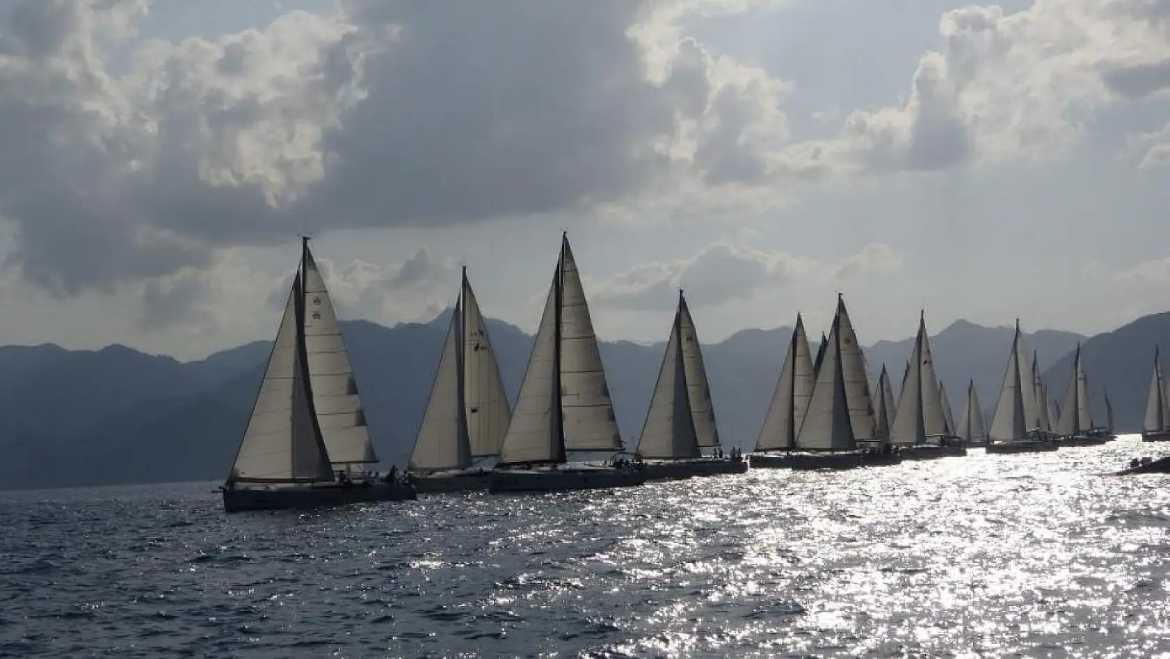 Marmaris Yarış haftasının ikinci günü tamamlandı