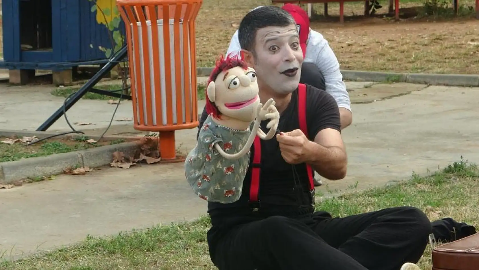 'Pantomim' isimli tiyatro gösterisi