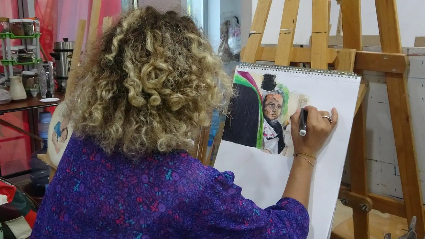 Muğlalı ressam İsrail'e tepkisini resimleriyle gösterdi