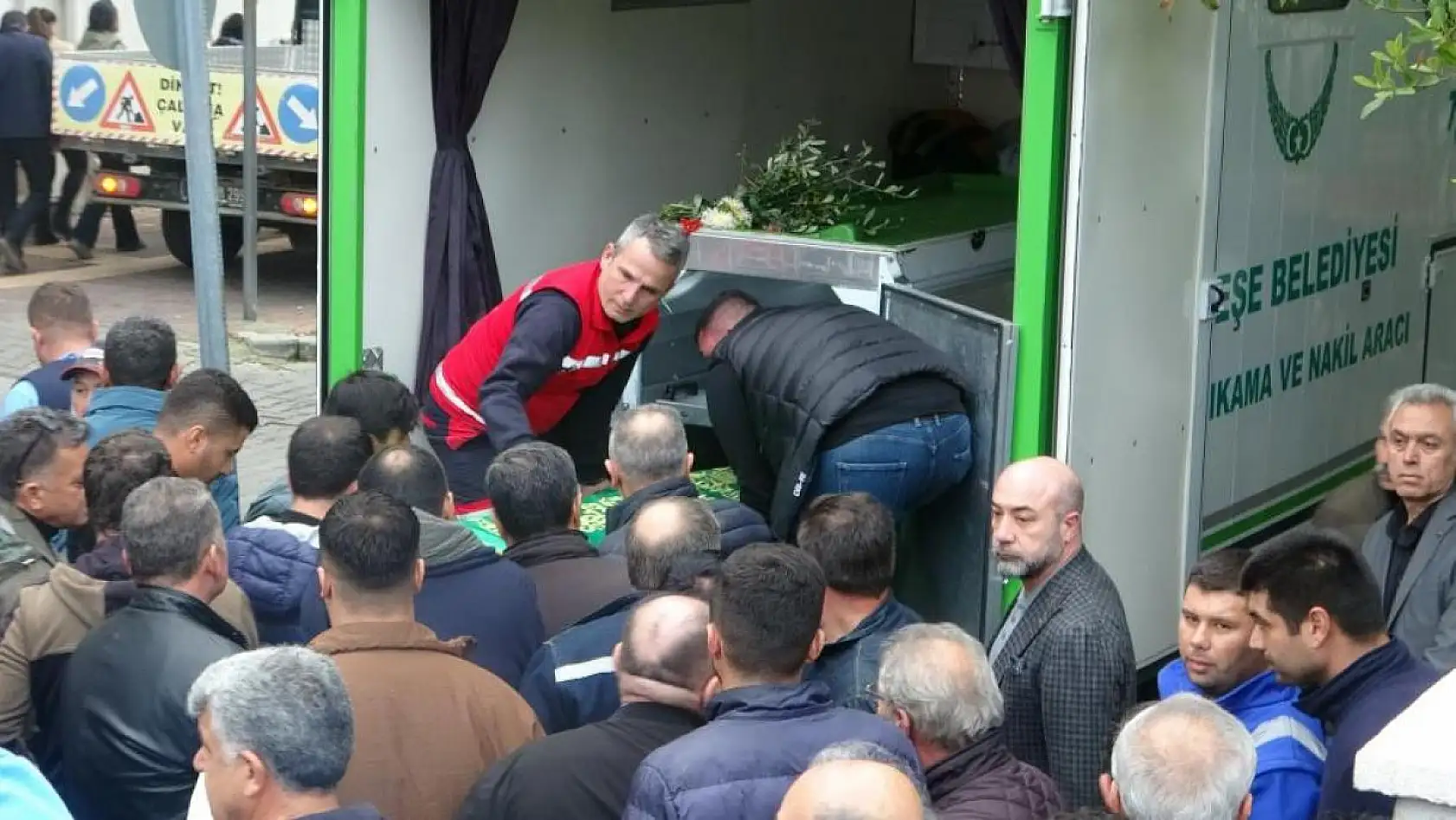 Kazada hayatını kaybeden tur rehberi son yolculuğuna uğurlandı