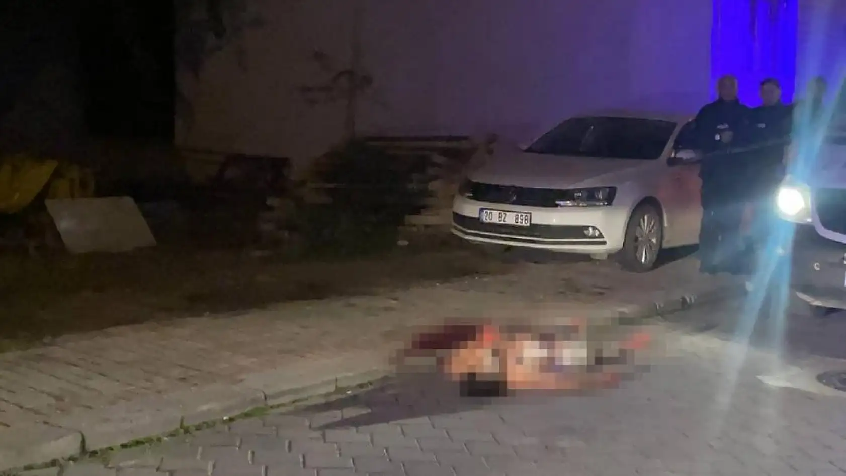 Sokak ortasında can veren genci kıskanç koca öldürmüş