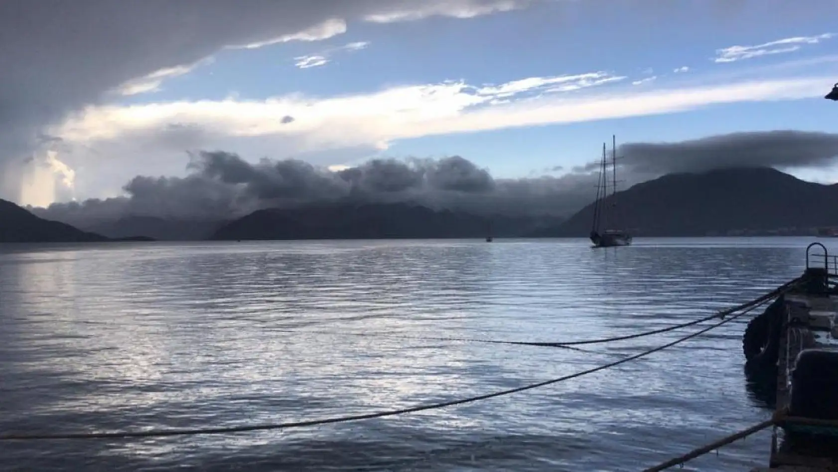 Sağanak yağışlı hava etkisini sürdürüyor