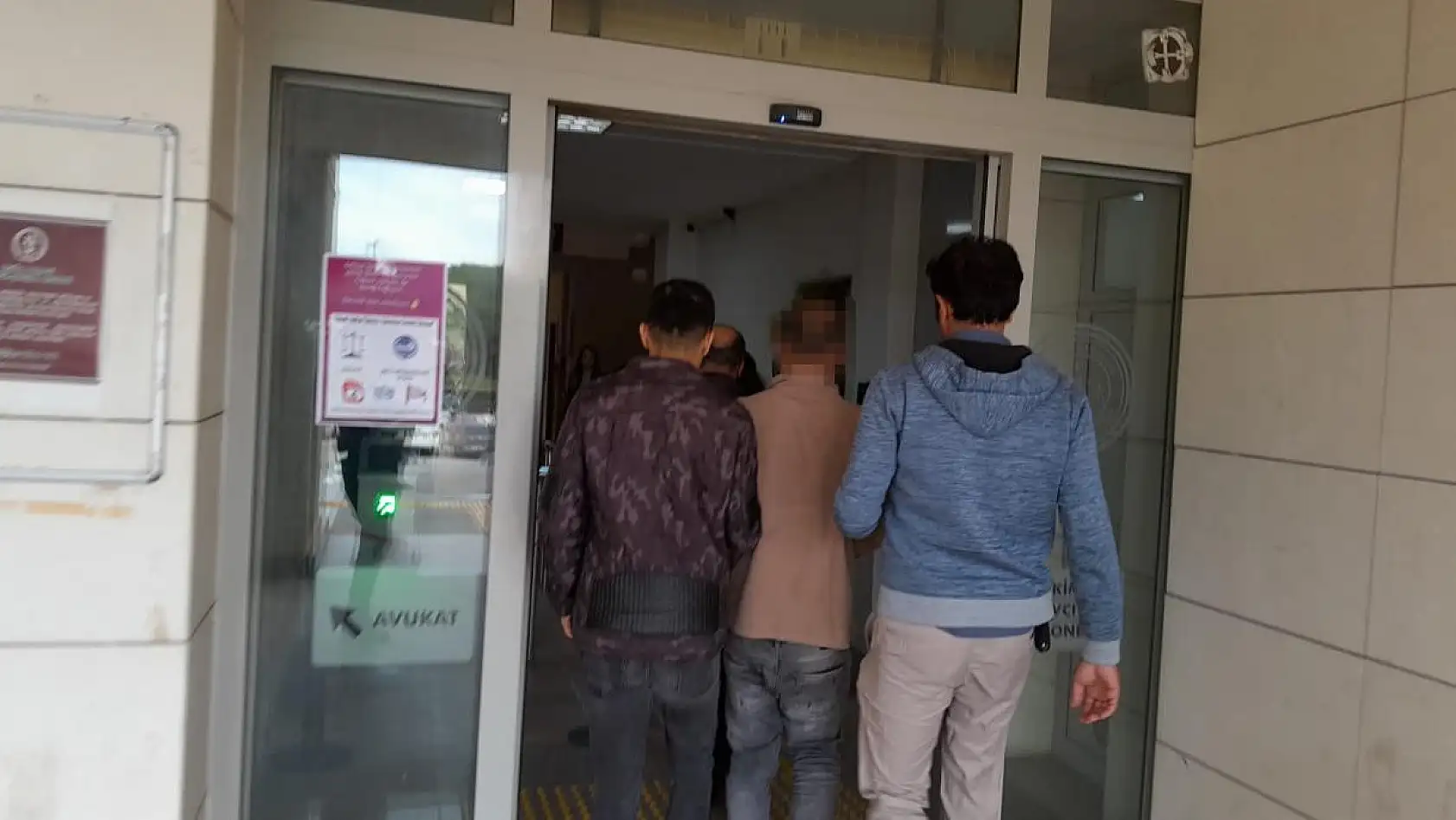 Motosiklet hırsızı yakayı ele verdi