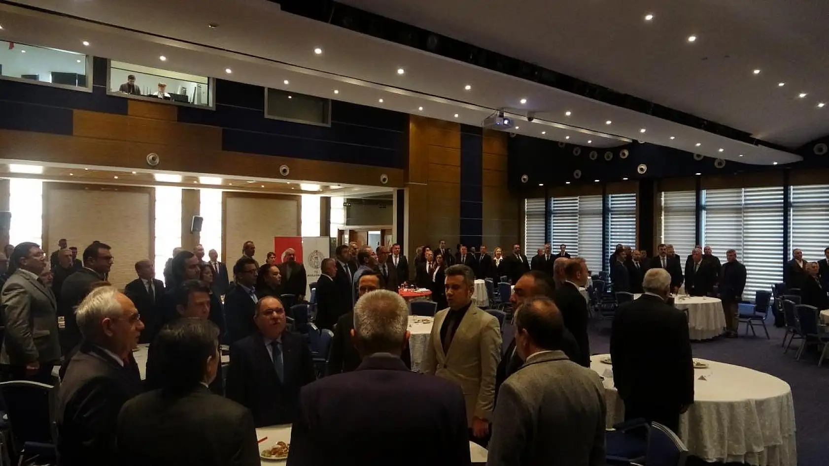 Vali Akbıyık: 'İhracat 1 milyar doları aştı'